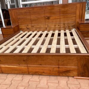 Premium Mugavu Hardwood Panel Bed – 6 by 6